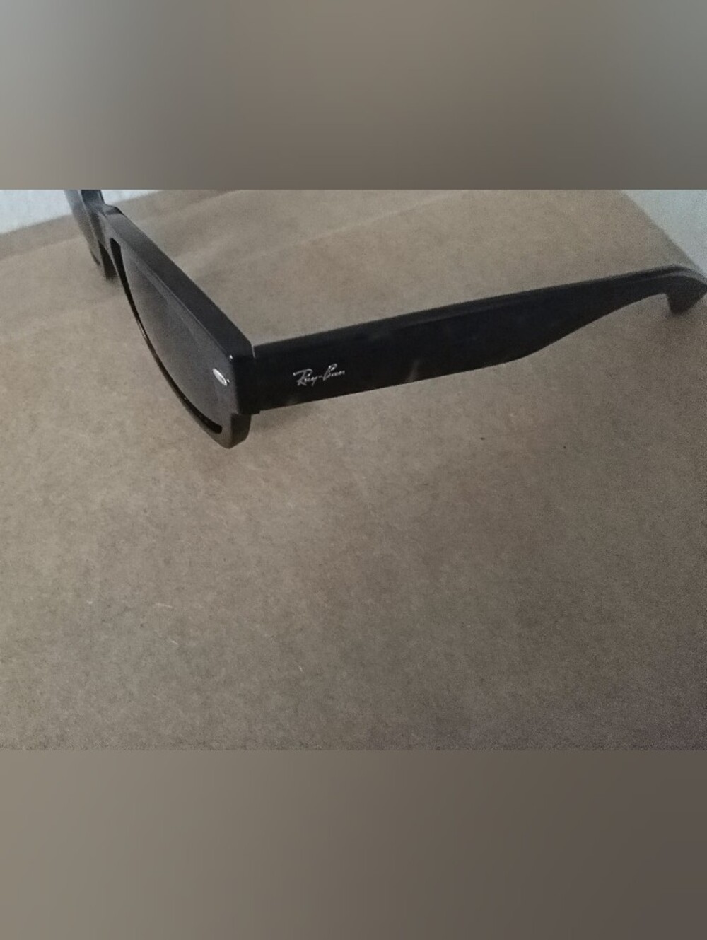 Ray-Ban Mega Wayfarer II Sunglasses - Picture 3 of 4